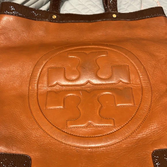 Tory Burch Bome T-Tote - Picture 6 of 14